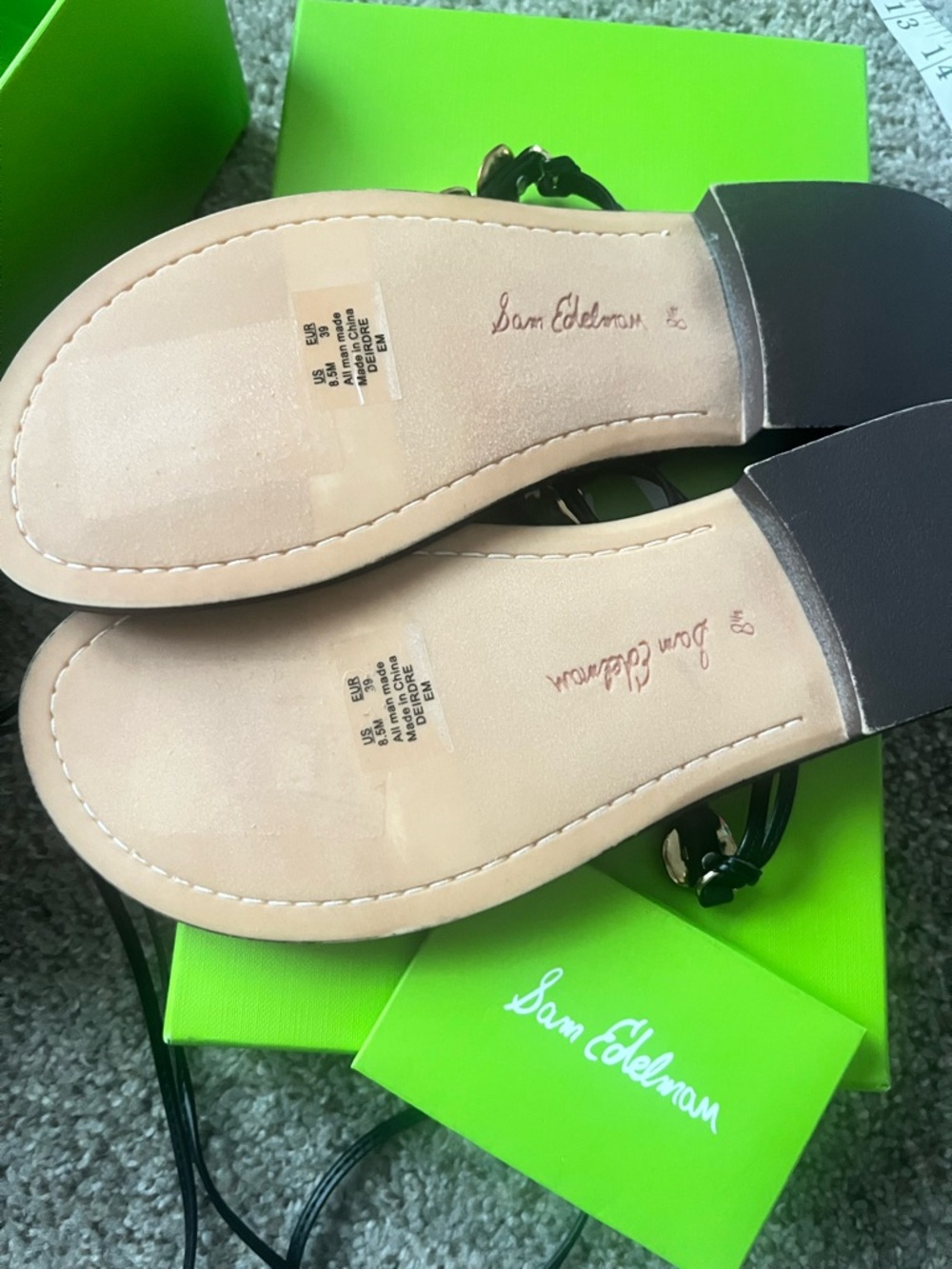 NEW WITH TAGS IN BOX!! Sam Edelman Deirdre black Napa gold coin sandals size 8.5 - Picture 11 of 13